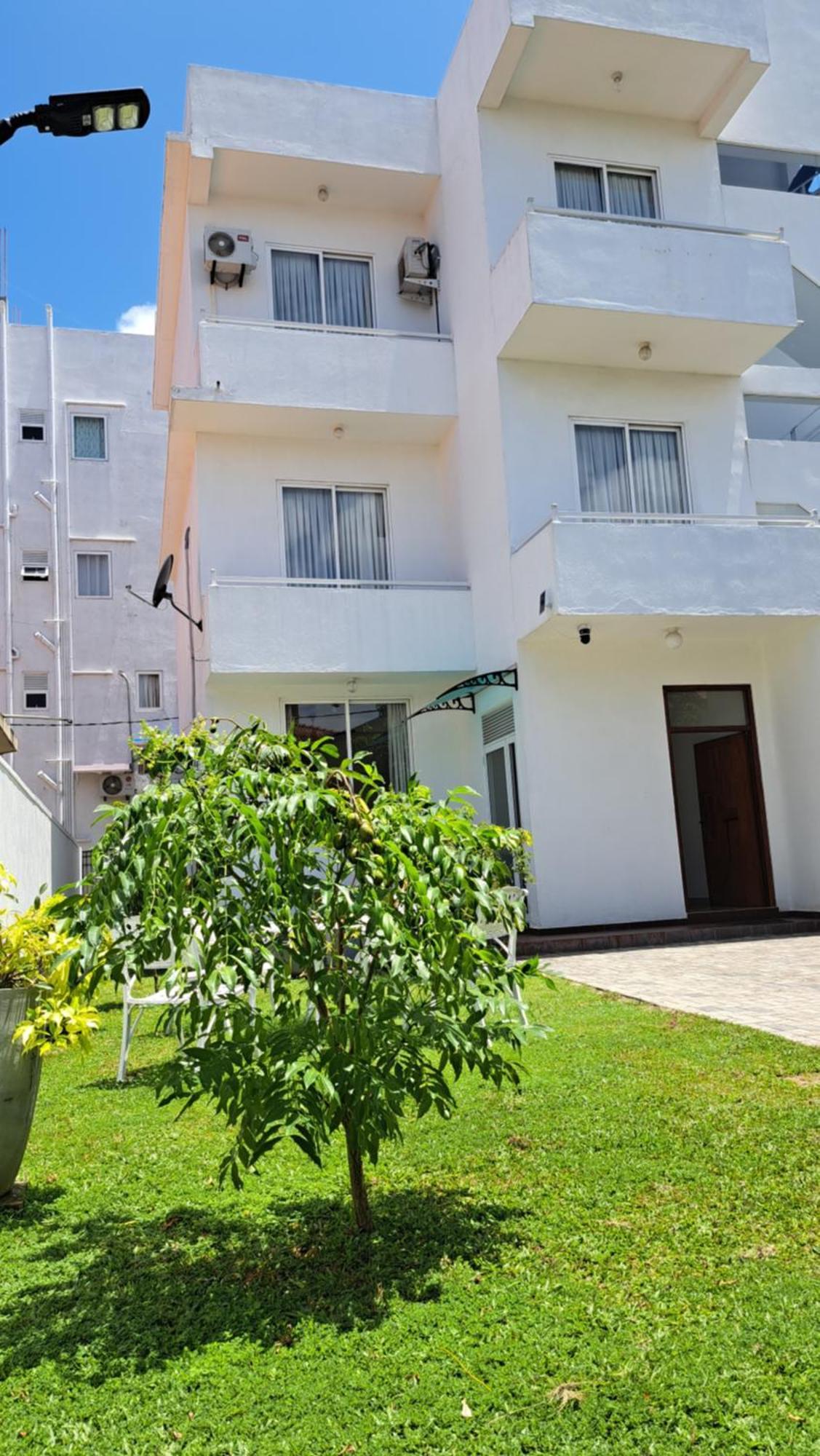 Anne's Airport Homestay Katunayake
